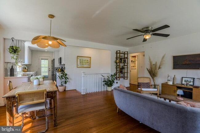 Building Photo - 3104 Gumwood Dr