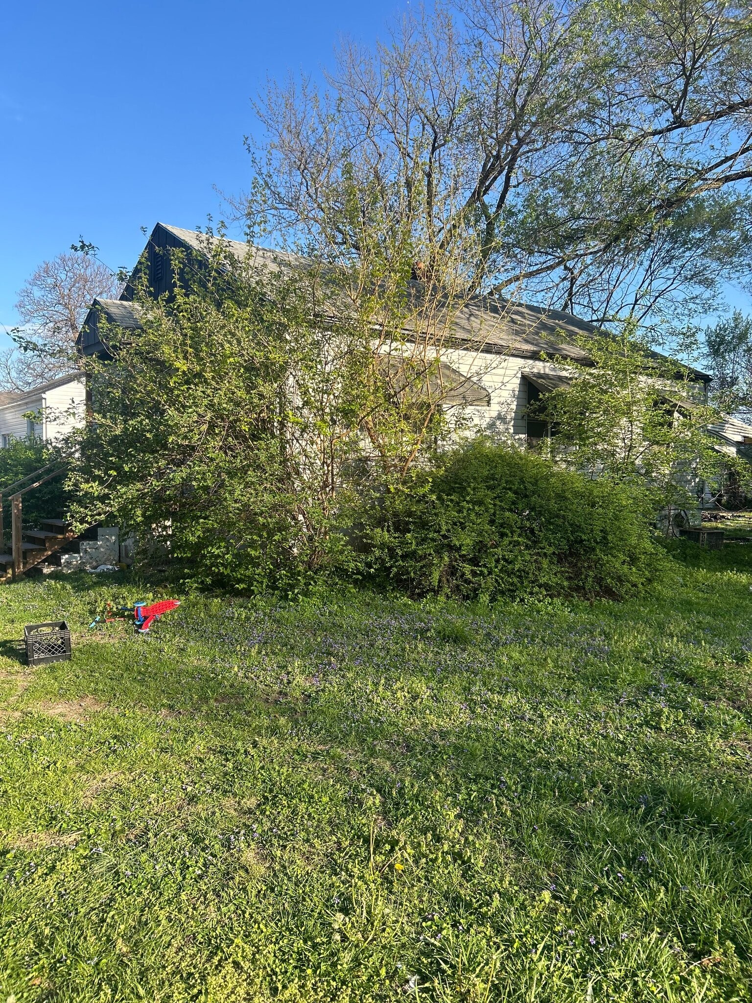 Building Photo - 5538 Avon Pl