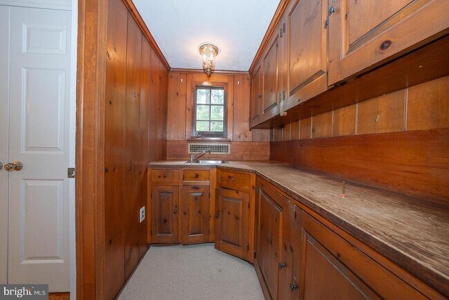 Building Photo - 55 Wistar Rd