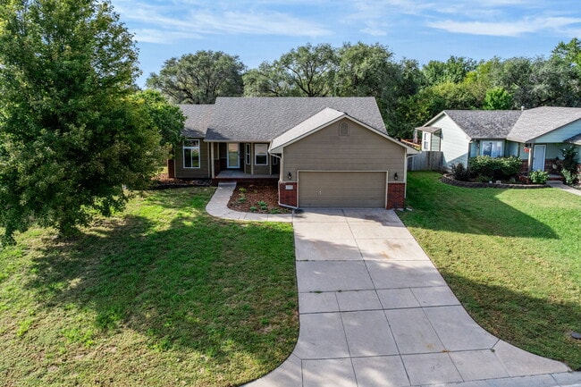 Building Photo - 11907 W Jewell St