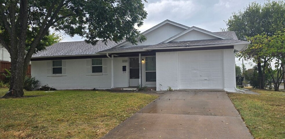 Primary Photo - 1729 Sherrye Dr