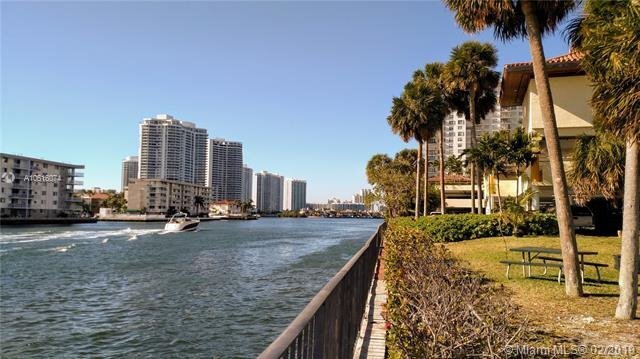 Building Photo - 290 174 Street, Unit 417, Sunny Isles Beach