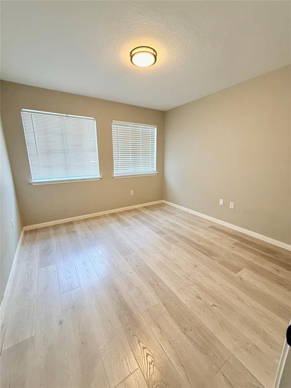 Building Photo - 1145 Kentra Dr