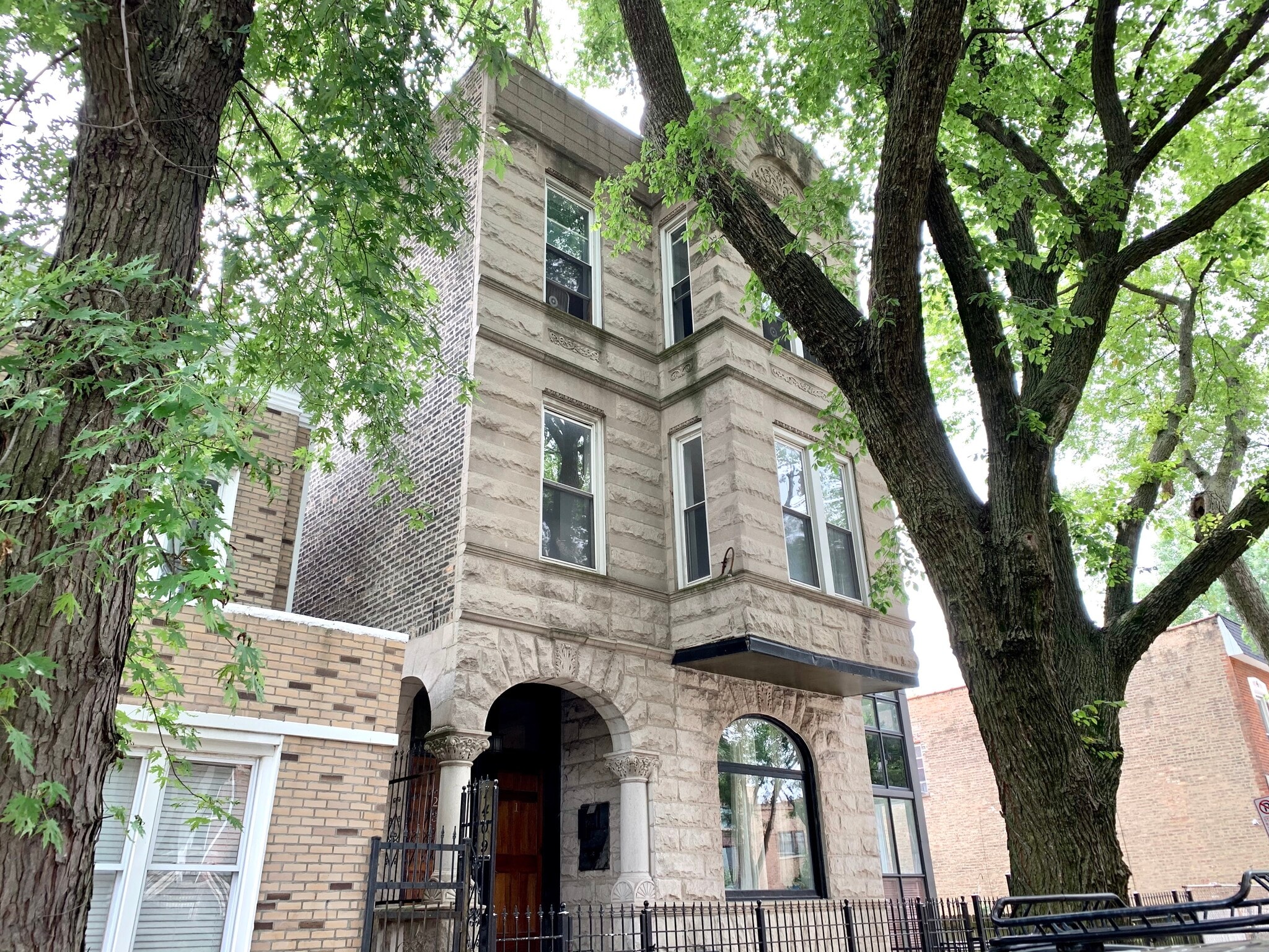 Building Photo - 1409 North Campbell Avenue