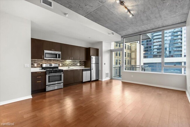 Building Photo - 2 br, 2 bath Condo - 1345 S Wabash Ave