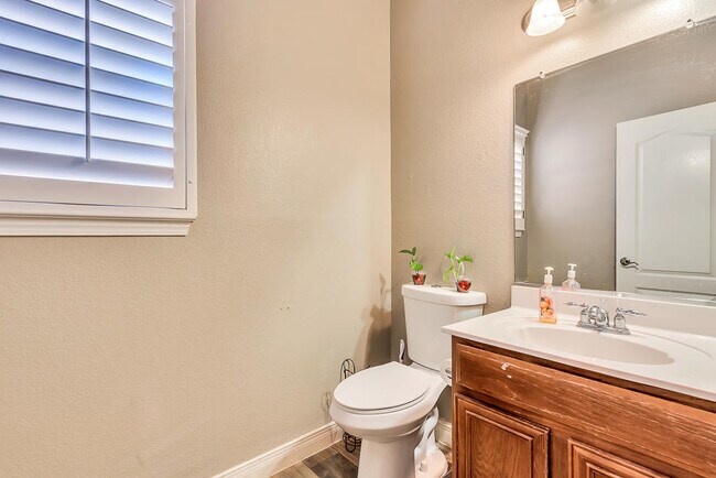 Building Photo - 12709 Tierra Lily Ct