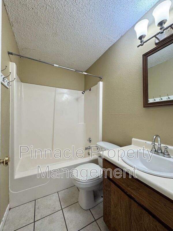 Building Photo - 3812 Wild Rye Trail