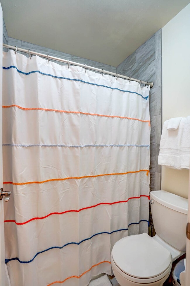 Building Photo - 3367 S 100th St