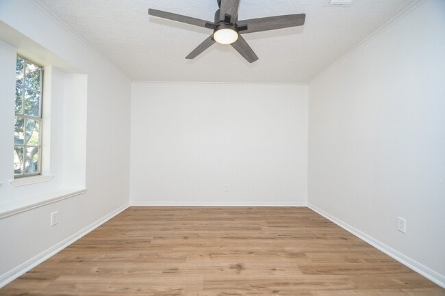 Building Photo - 7703 Braesridge Ct