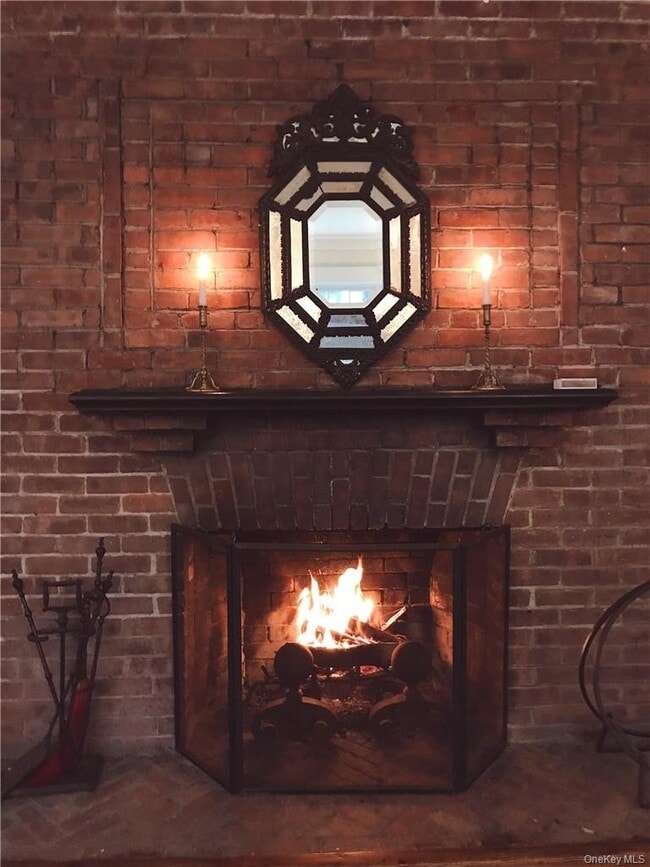 Building Photo - 95 Rockland Rd