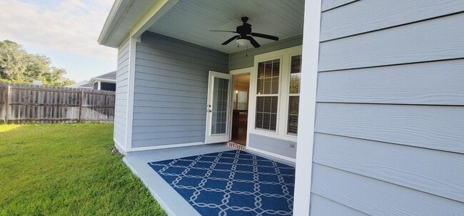 Building Photo - 5848 Vlg Rdg Wy