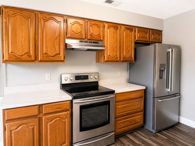 Building Photo - 349 Schumacher Dr