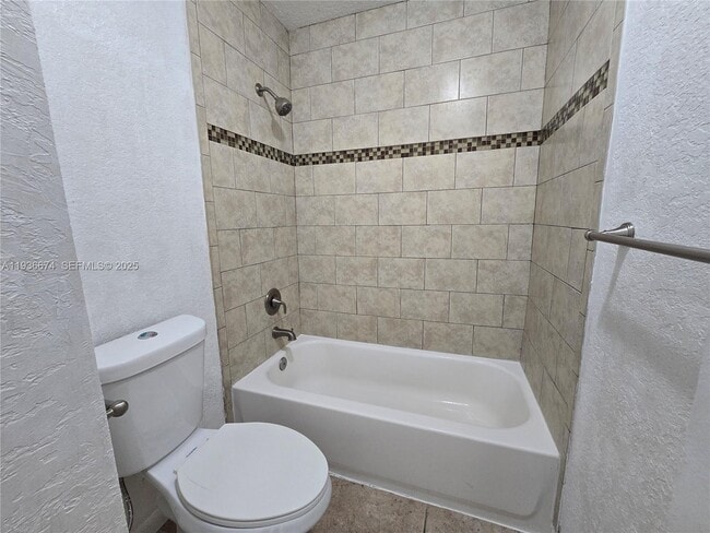 Building Photo - 2280 SW 81st Ave