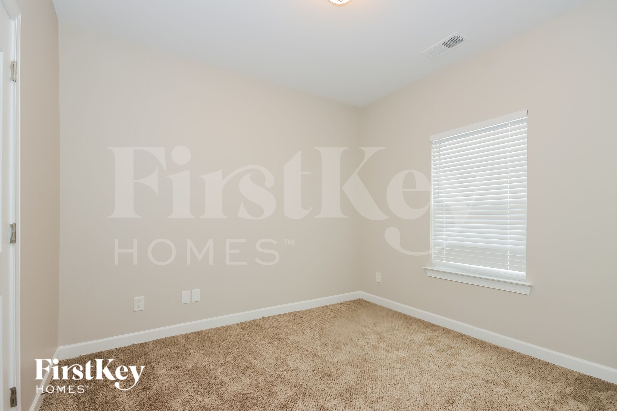 Building Photo - 109 Planters Dr