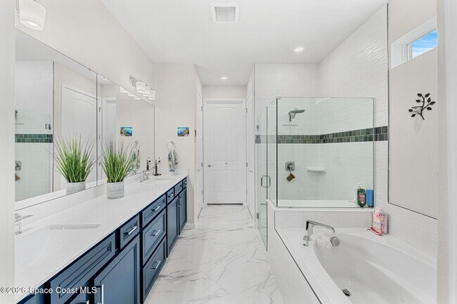 Building Photo - 8920 Shoreline Ave