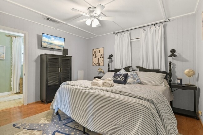 Building Photo - 4135 Fort Bend Dr