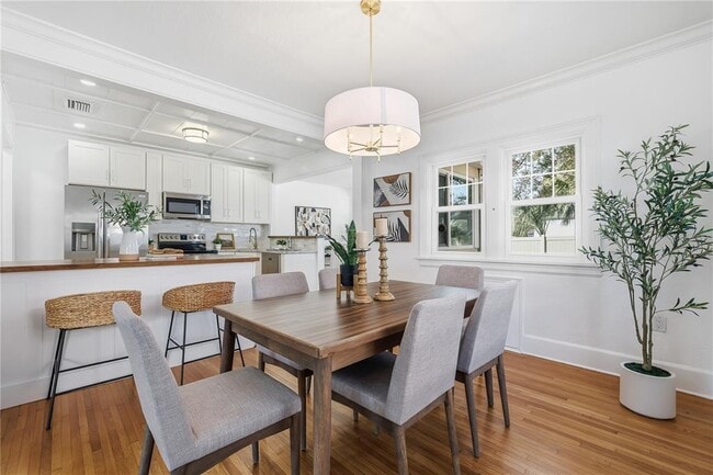 Building Photo - 918 45th St N