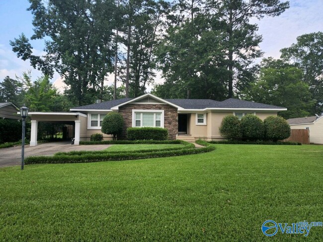 Primary Photo - 119 Ridgeway Ave