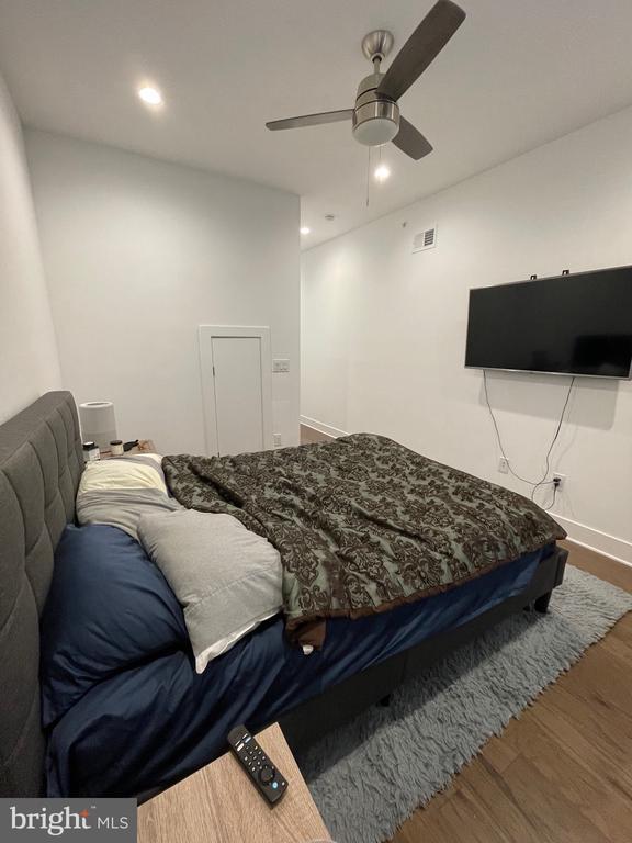 Building Photo - 2113 N 5th St