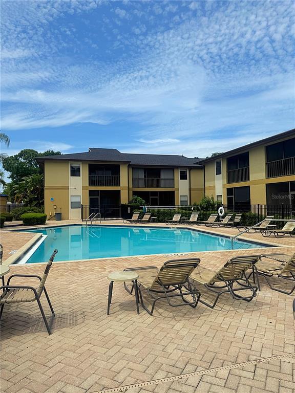 Building Photo - 12261 Sailwinds Dr