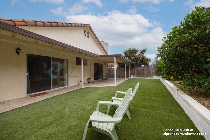 Building Photo - 9453 Stargaze Ave