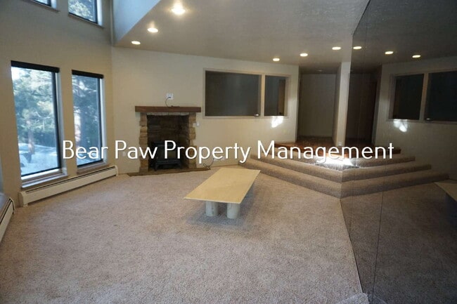 Building Photo - Unique Home In Genesee!!