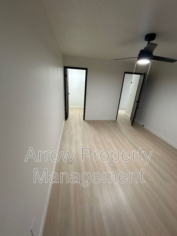 Building Photo - 207 E Arbor Ave
