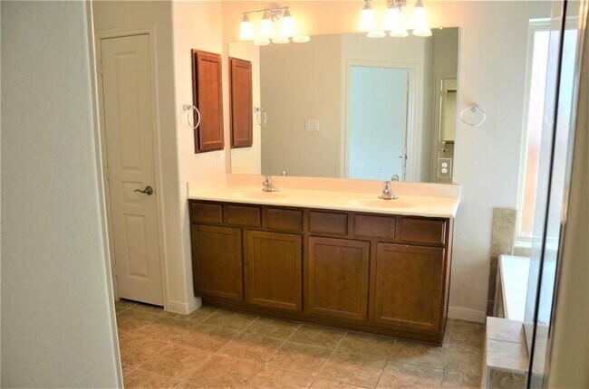 Building Photo - 4231 Canton Crest Dr
