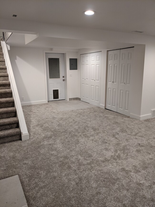 Building Photo - 8094 S Bryce Dr