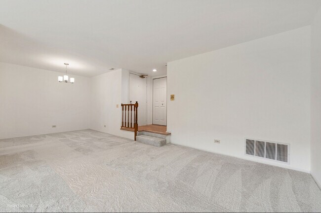 Building Photo - 283 Coventry Cir