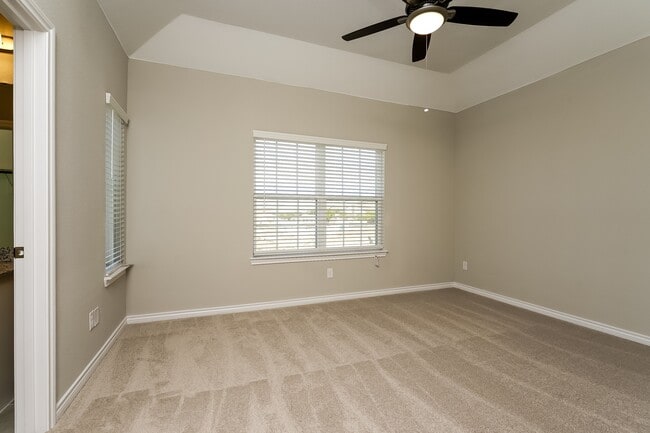Floorplan - The Residences at Rayzor Ranch
