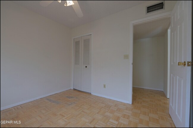 Building Photo - 257 Maricopa Dr