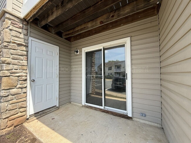 Building Photo - 76 Red Maple Ct
