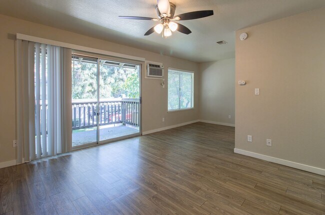 Interior Photo - Riverbend Apartments