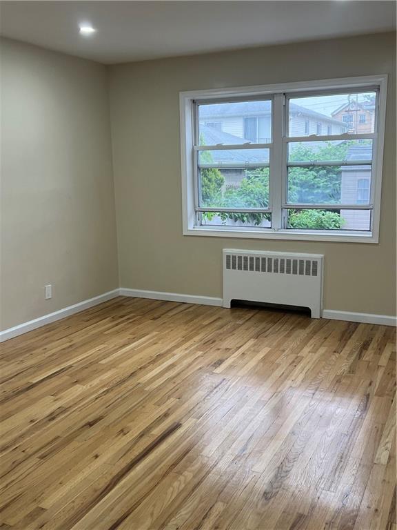 Building Photo - 1291 E 92nd St