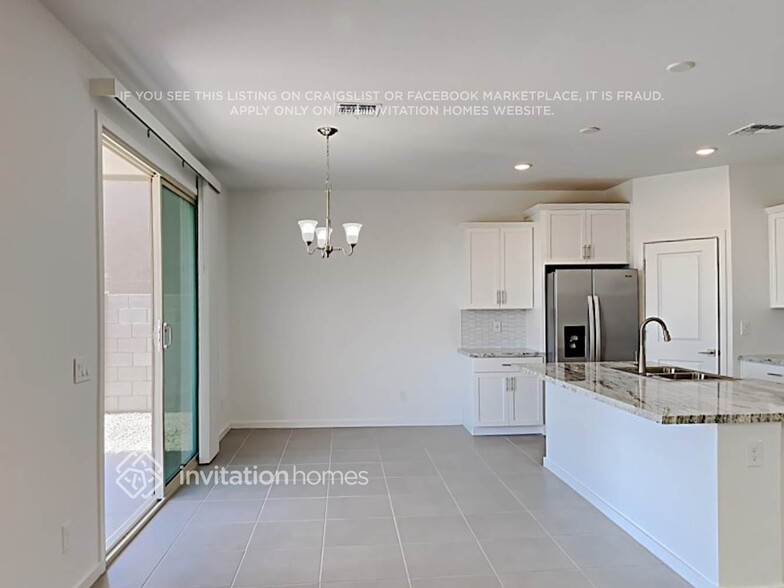 Building Photo - 40471 W Sunland Dr
