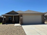 Building Photo - 1512 Rattler Ln