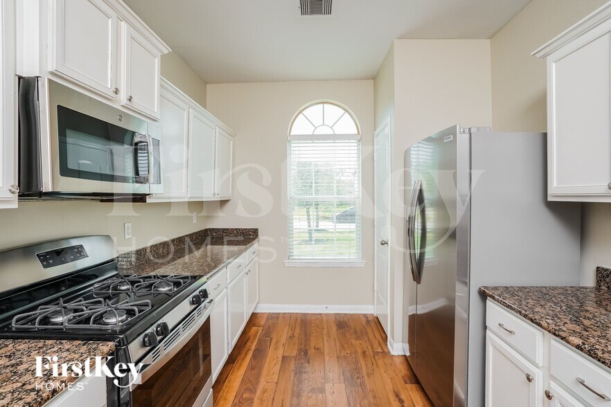 Building Photo - 9439 Ruby Mist Dr