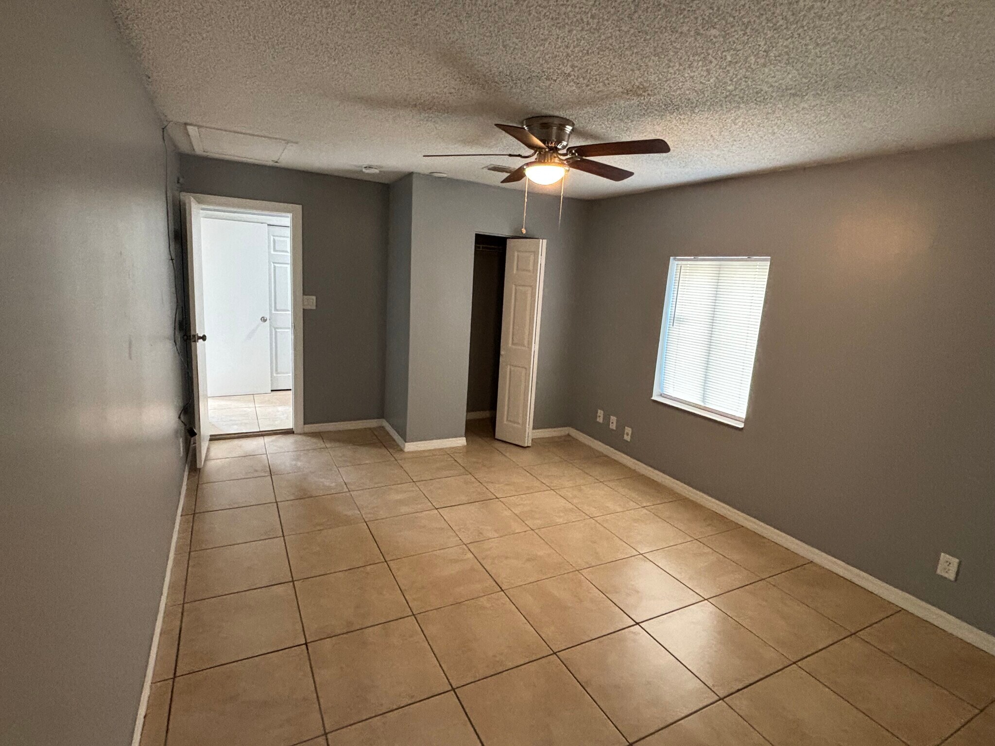 Building Photo - 452 Apopka Hills Cir