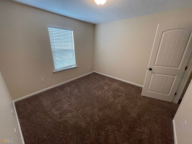 Building Photo - 148 Buckhaven Way