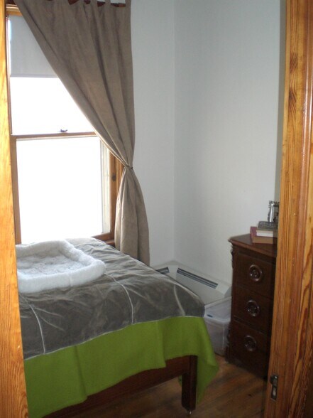 Building Photo - 122 West Arch Street