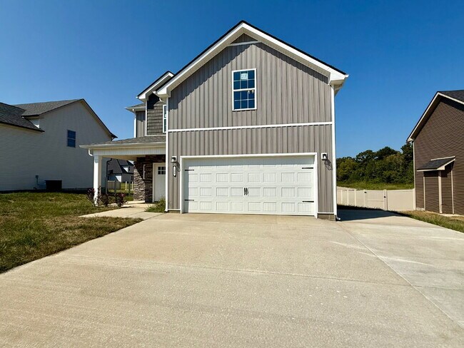 Building Photo - 166 Dewberry Rd