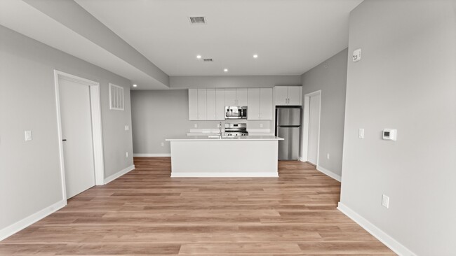 Building Photo - 475 Communipaw Ave