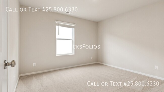 Building Photo - 2319 Boxcar Ct NE