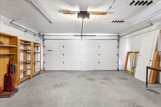 Building Photo - 1229 Coral Reef Pl