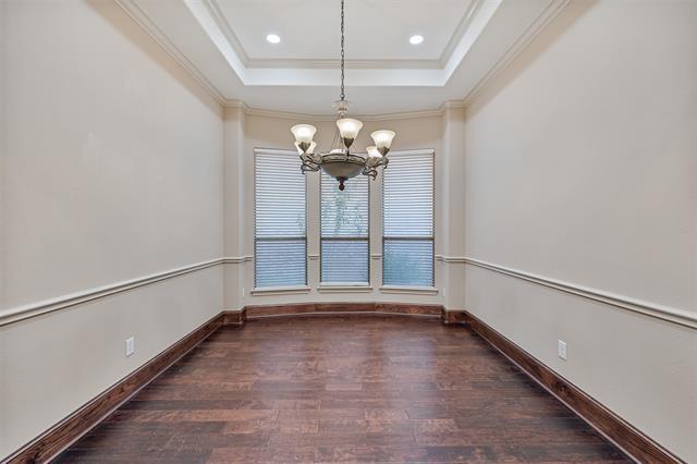 Building Photo - 1049 Lakeridge Dr