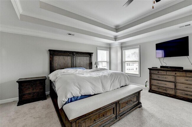 Building Photo - 5525 Nesmith Ct