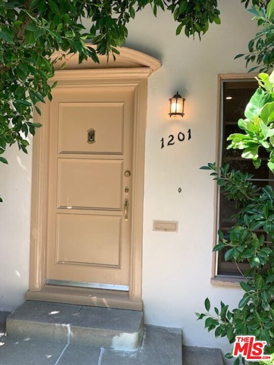 Building Photo - 1207 S Ogden Dr