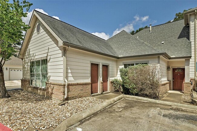 Building Photo - 12230 Abbey Glen Ln