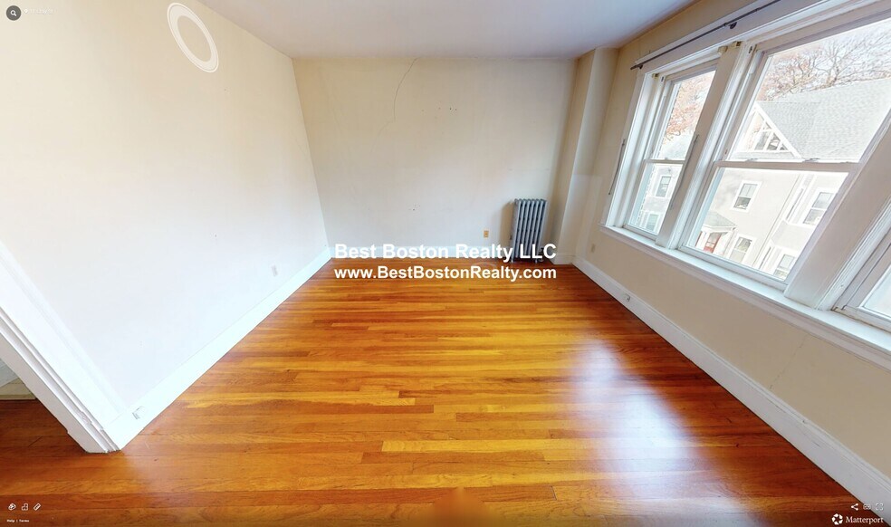 Building Photo - 11 Gray St